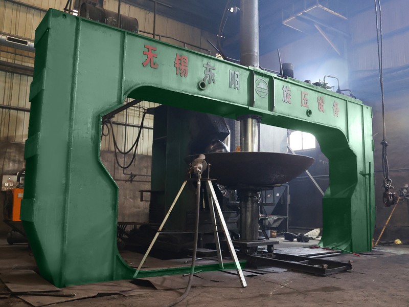 Máquina de Flangimento 6000mm