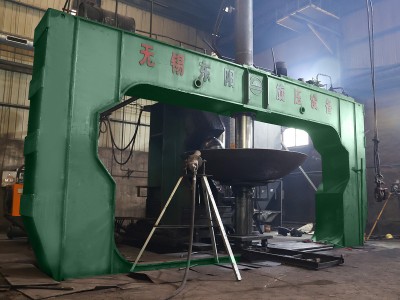 Máquina de Flangimento 6000mm